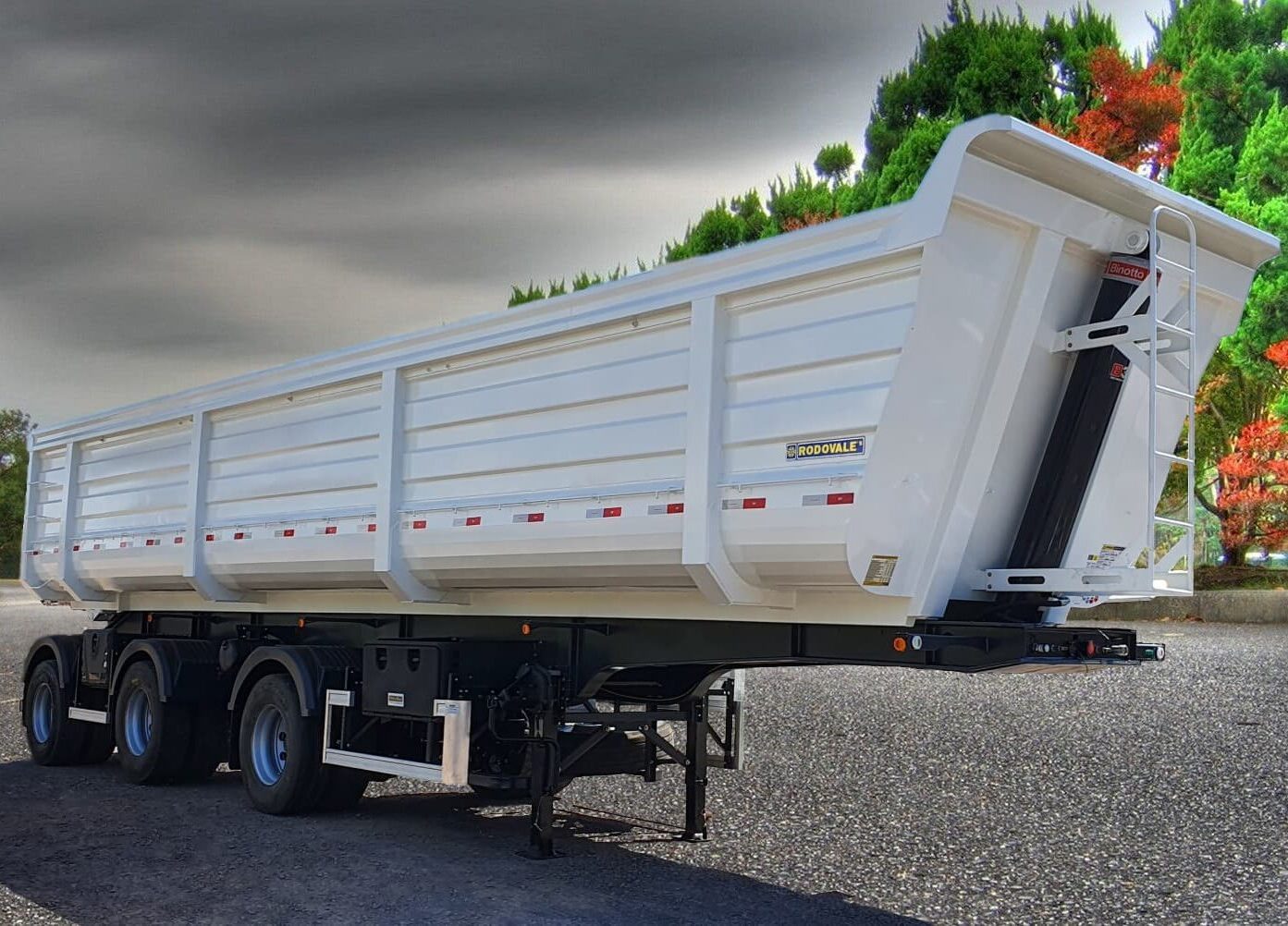 Semirreboque Basculante Eixo Distanciado Vanderléia - Rodovale